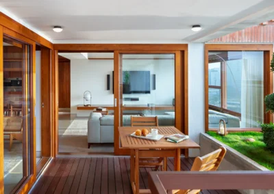 Deck Room